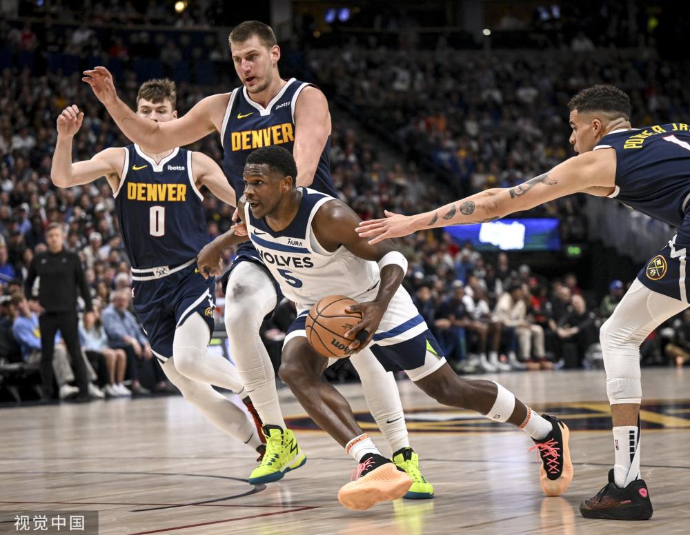 也更吸引点 也更吸引点