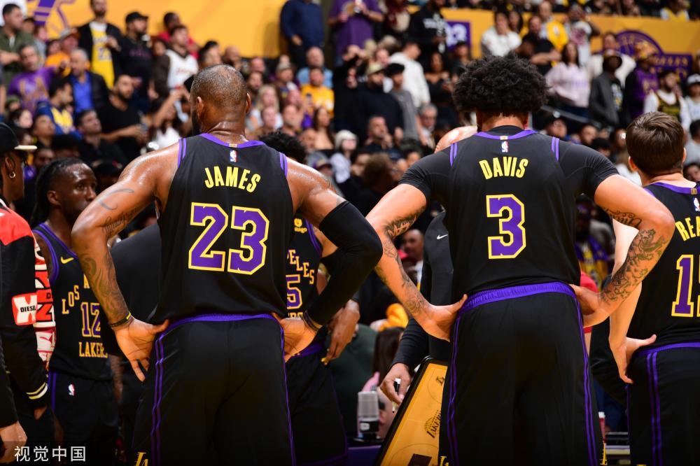 更多地关注 更多地关注